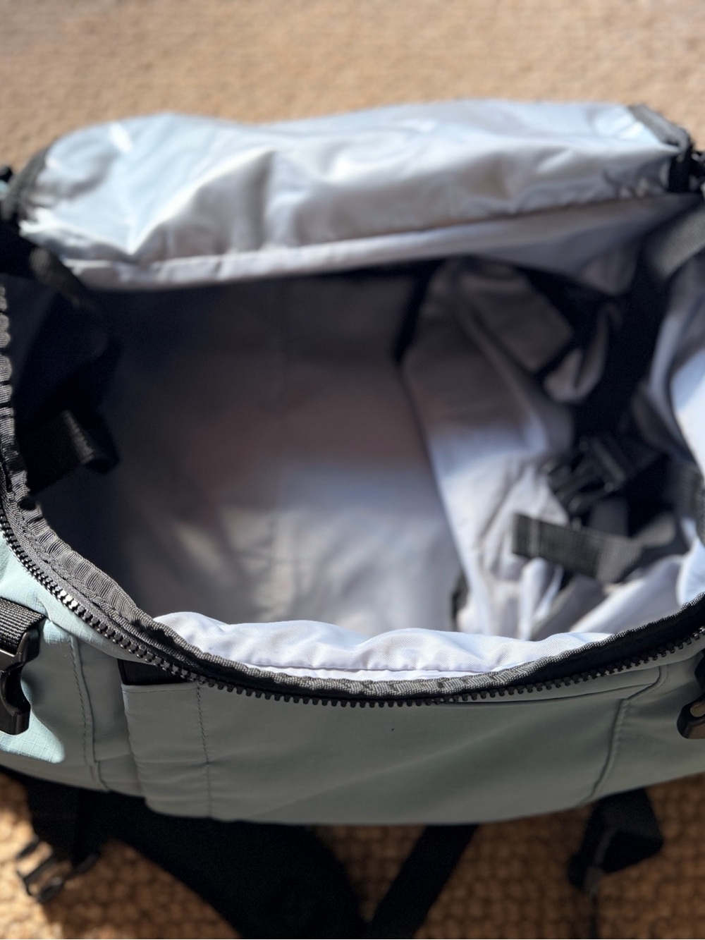 Bagsmart Blue expandable blast Travel Backpack - Picture 2 of 4